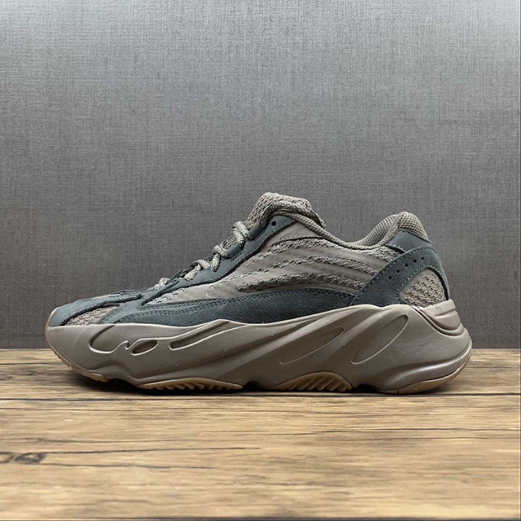 Adidas Yeezy Boost 700 V2 Mauve Sneakers